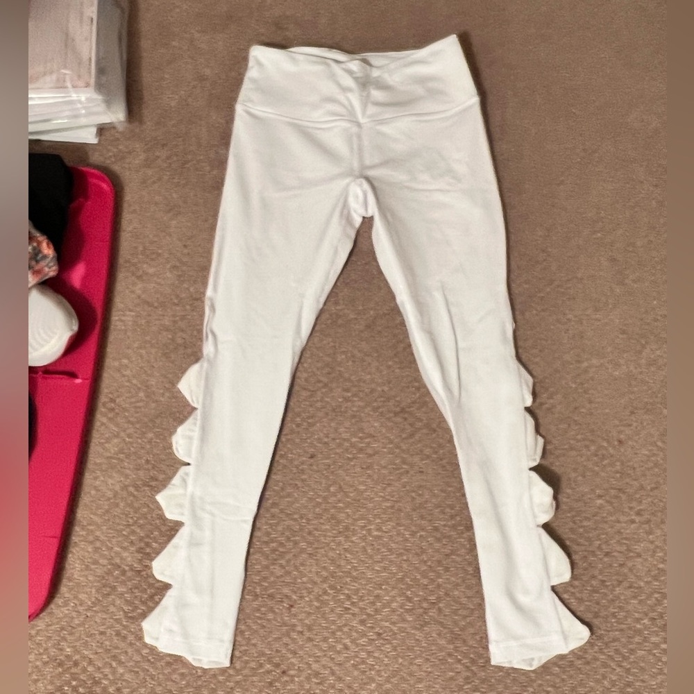 NWOT White Victoria secret leggings